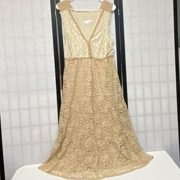 Garfield & Marks Lace Ruffled Tiered Maxi Dress Sleeveless V Neck Tan Lined M - Picture 3 of 10